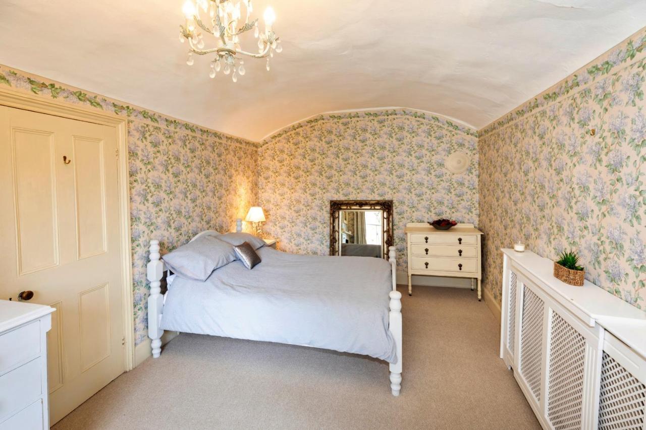 Holiday home Finest Retreats - Islip Mill House - Beautiful Riverside