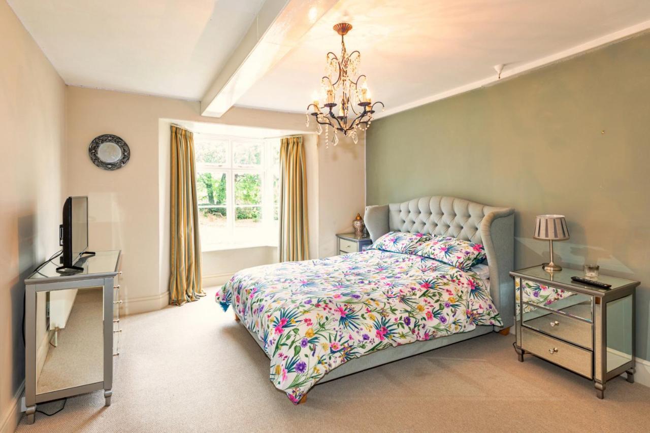Holiday home Finest Retreats - Islip Mill House - Beautiful Riverside *